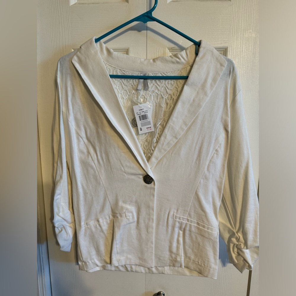 Vanity blazer size medium white NWT